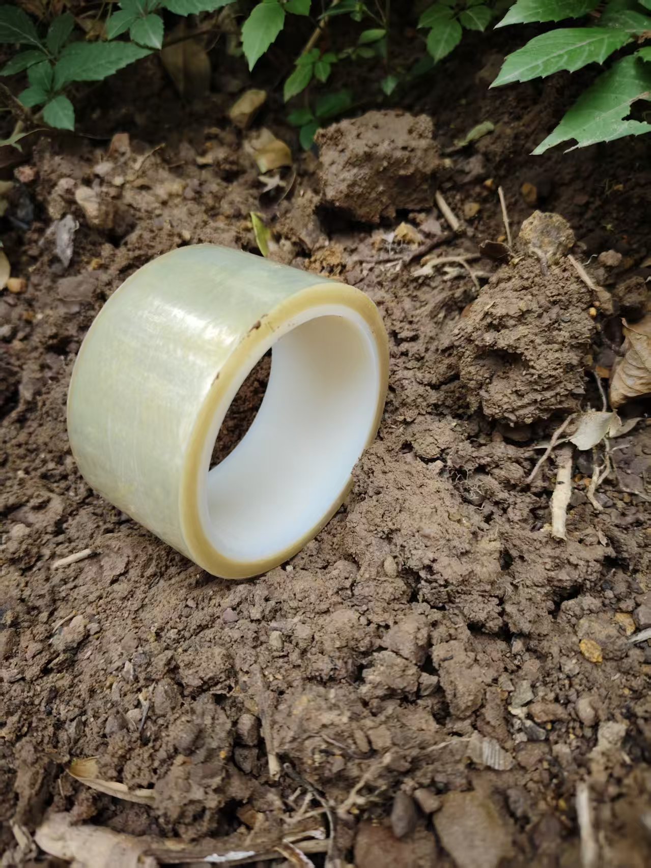 Eco-friendly Biodegradable Tape, Biobased & Naturally Degradable, Green Packaging Tape for E-commerce Carton Sealing